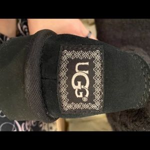 Ugg sweater boots